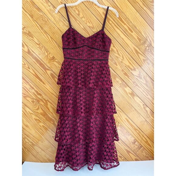 Club Monaco Becaw Lace Star Print Tiered Midi Dress - Picture 3 of 11